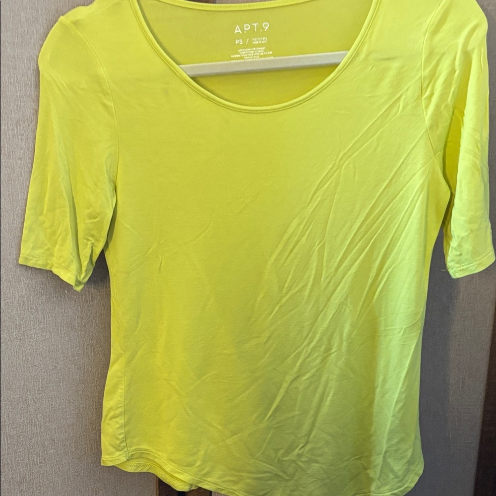 Apt. 9 Women's Short Sleeve Top petite small